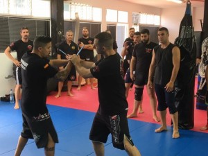 Krav Maga - Military Knive Techniques 