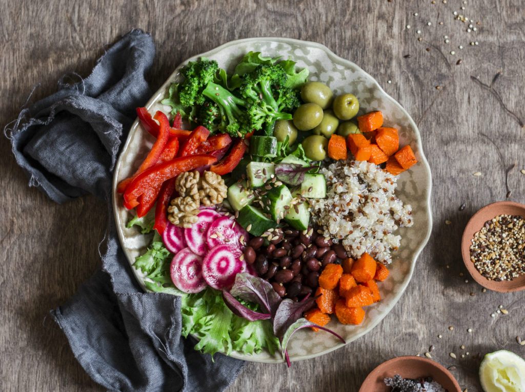 Comer alimentos sanos y nutritivos Eat Healthy Nutrious food