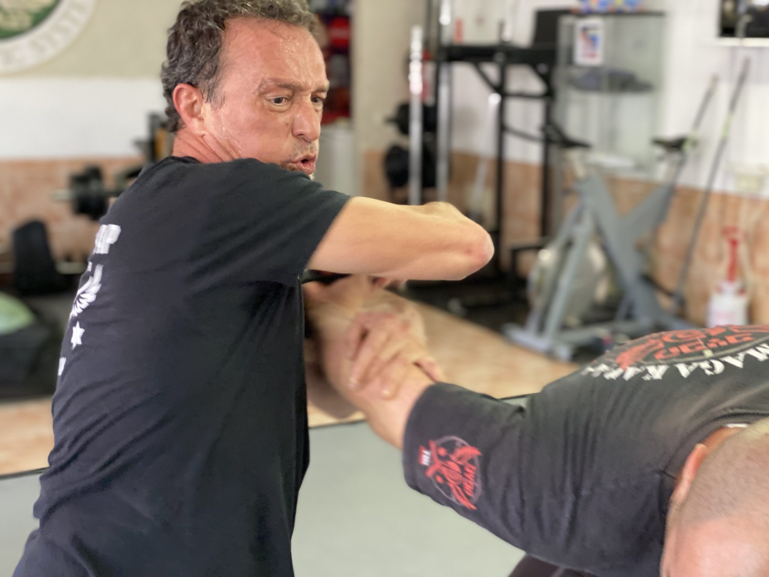 krav-maga-curso-autodefensa-escala Krav Maga Techniques Training